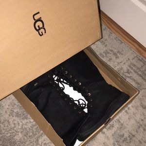 UGG Adirondack 3 tall snow boots size 9